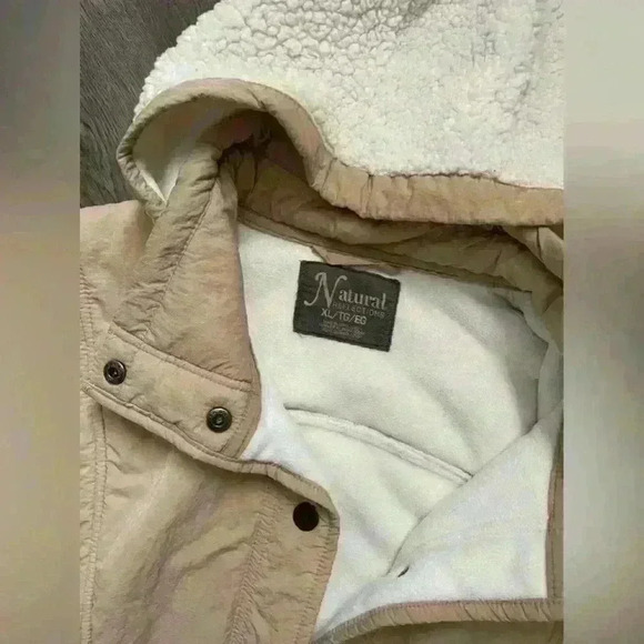 Woman's Sherpa Coat - Picture 2 of 2